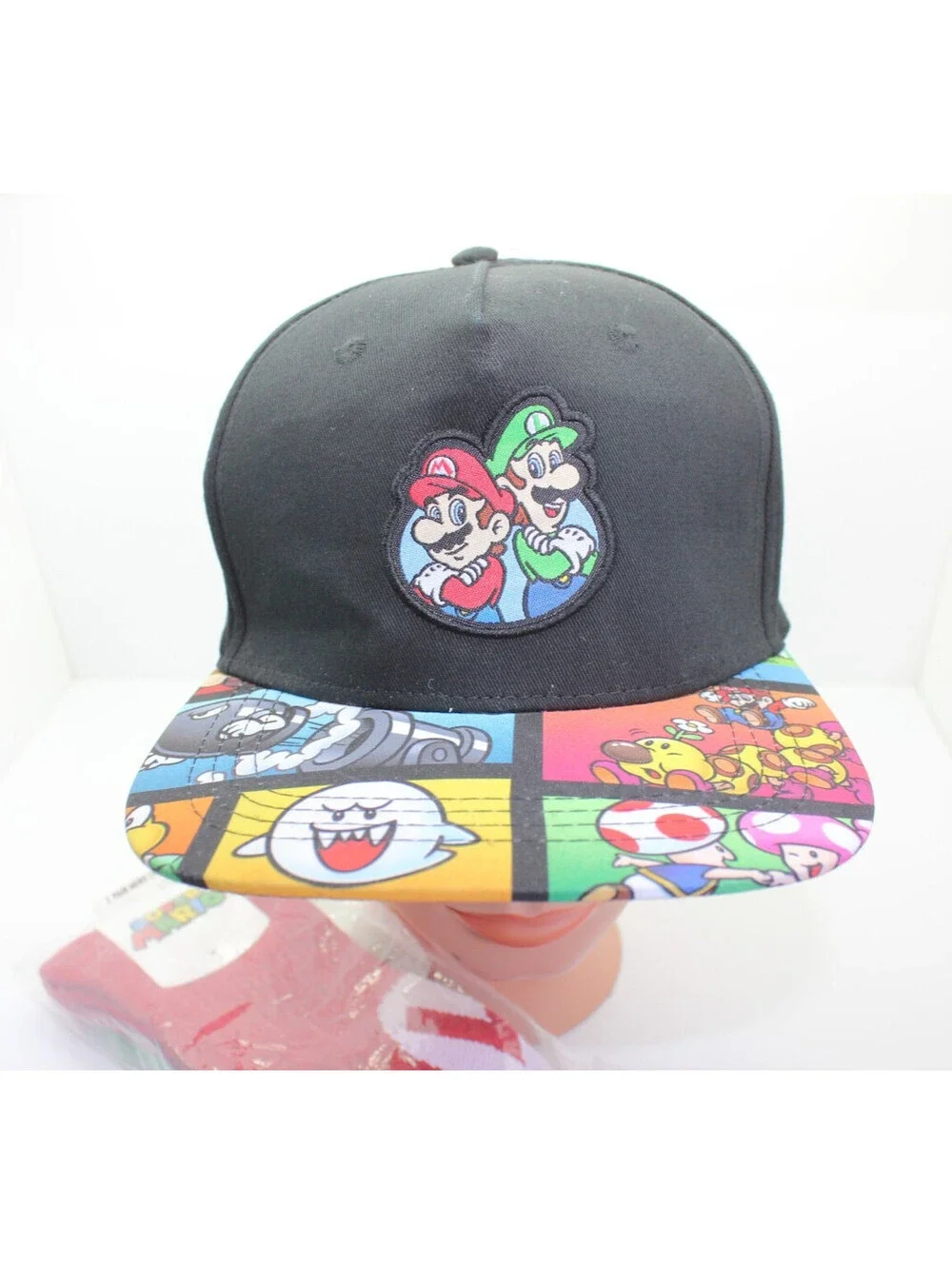 Nintendo Super Mario & Luigi Youth Snapback Hat One Size And 2 Pair Crew Socks